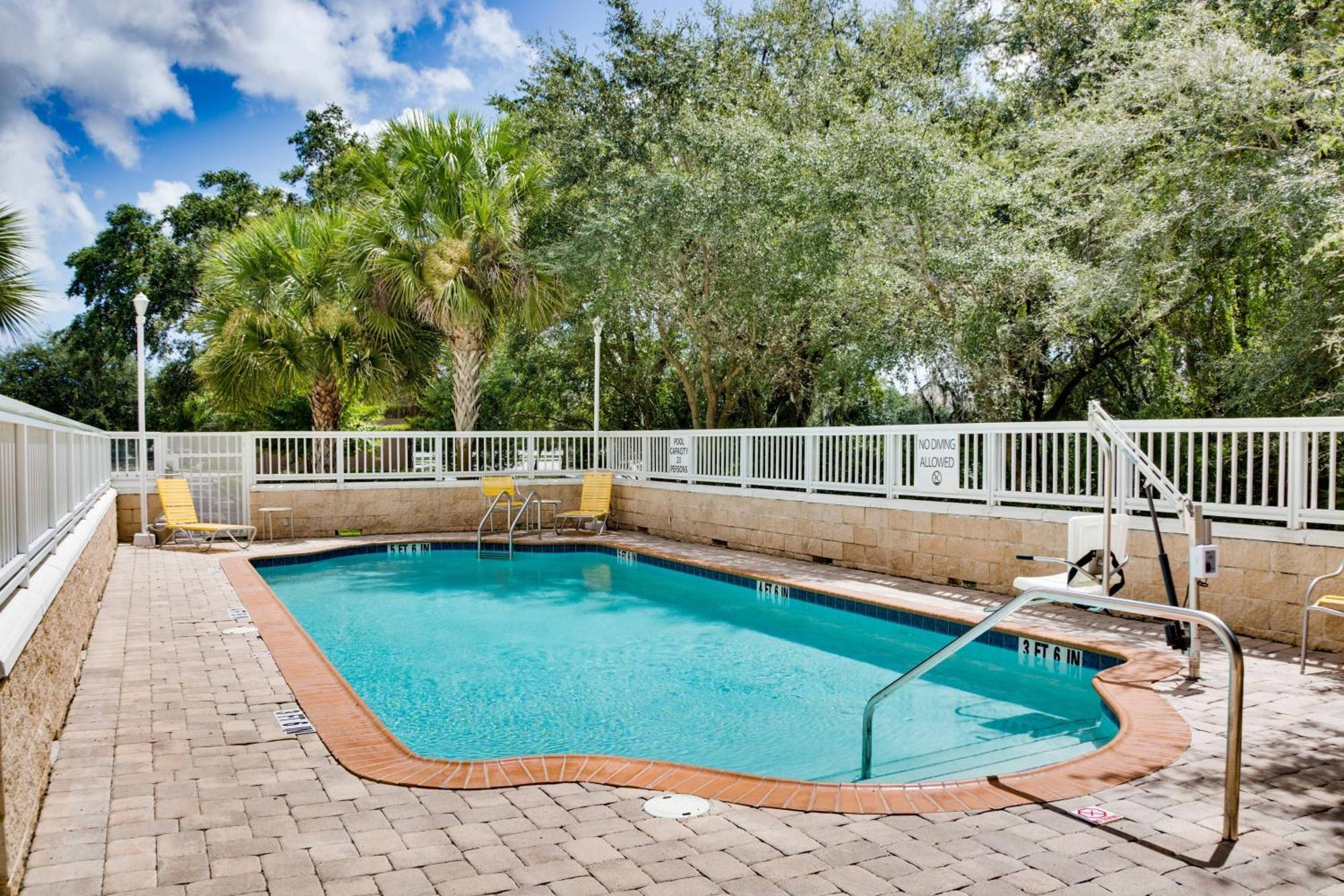 Fairfield By Marriott Inn & Suites Melbourne West/Palm Bay Esterno foto