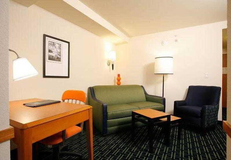 Fairfield By Marriott Inn & Suites Melbourne West/Palm Bay Esterno foto